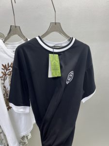 Gucci專櫃同步頂級高仿衣服情侶款短袖T恤