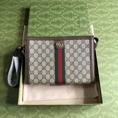 PVC材質18x26x6cm經典Gucci男裝手提包錢包 銀包 新品