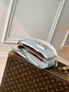 LV頂級高仿包包 2024新品單肩包手提包 女