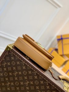 LV 高仿精品網站 2024新品單肩包 手提包 棕色