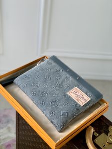 M82313 精品A貨 Pochette To-Go 路易威登 手提包 男女可用