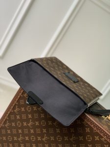 太漂亮了 2024新品 LV 高仿包包 Pochette S-Lock 手提包 手拿包