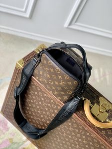M46973 lv Quest 高仿精品包包書包