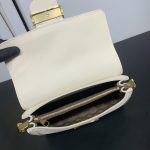 M25048Dauphine Soft LV 單肩包 A貨斜挎包 米白色