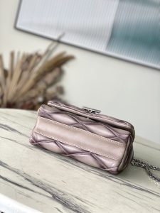 M23045 Louis Vuitton 原單一比一復刻包包 銀灰色