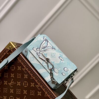 M22637 Monogram Aquagarden LV高仿包包 18 x 11 x 6.5 cm 單肩包