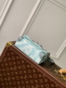 M22637 Monogram Aquagarden LV高仿包包 18 x 11 x 6.5 cm 單肩包