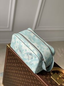 M82337 Dopp Kit LV 頂級A貨單肩包 洗漱包 28.0 x 15.0 x 16.5 厘