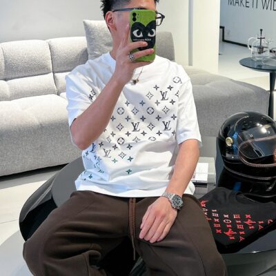 太帥氣了 經典白色 LV 一比一復刻衣服圓領短袖T恤男