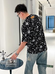 手感特別好 定制面料 LV一比一復刻 原單衣服 短袖T恤