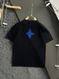 很精緻的印花 2024新品 LV 原單衣服 純棉圓領短袖T恤 白色