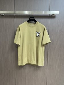 LV大logo設計 頂級原單衣服 圓領短袖T恤 男女同款