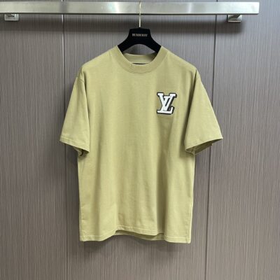LV大logo設計 頂級原單衣服 圓領短袖T恤 男女同款