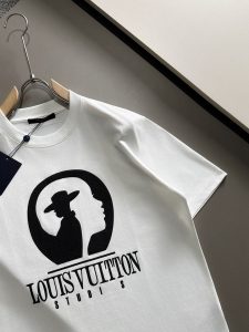 專櫃同步 2024新品 純棉短袖T恤一比一LV服裝