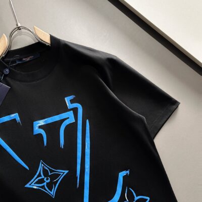 頂級高仿LV衣服 黑色純棉短袖T恤 批發零售店
