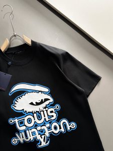 精緻黑色 2024新品 純棉短袖T恤 路易威登短袖高仿衣服