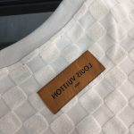 Louis vuitton/LV 高仿精品衣服 圓領短袖T恤 盤棋格設計