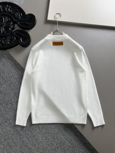 lv高仿精品衣服羊毛混紡高領毛衣