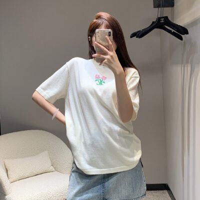 頂級復刻一比一LV圓領短袖T恤女款 2024新品