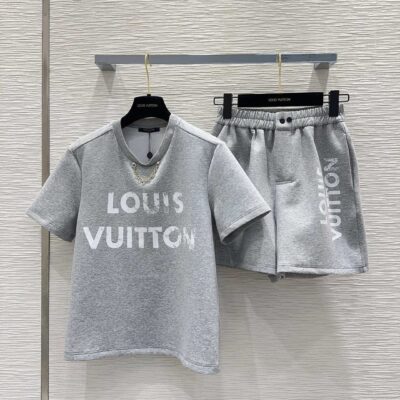LOUIS VUITTONA貨衣服 極簡約休閒運動休閒套裝