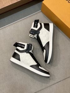 頂級精品LV一比一復刻高幫鞋真皮材質專櫃同步