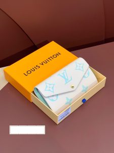 M81049 Louis Vuitton頂級原單拉鏈錢包小錢包