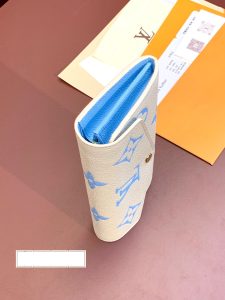 M81049LV精品高仿錢夾錢包小號 19.5x10.5x2.5