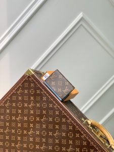 M82333 LVRosalie高仿零錢包