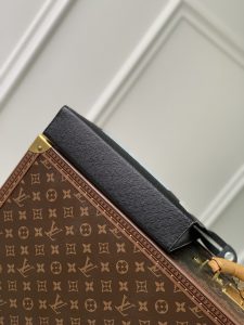 M22763 LV Pochette Voyage 高仿手拿包