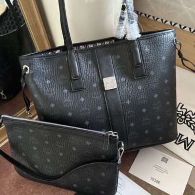 原單一比一MCM包包 VARENNE Liz Visetos雙面購物袋 黑色