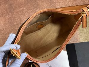 複刻原單MCM包包 中號Visetos 系列 Aren Hobo包肩背包 棕色