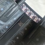 高仿複刻MCM包包 小號Liz 雙面 Visetos 購物袋 黑色