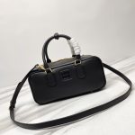高仿名牌包Miu Miu缪缪 保齡球包包手提包 Arcadie 皮革手袋 黑