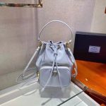 一比一複刻普拉達包包 Prada Duet Re-Nylon 水桶袋 浅藍