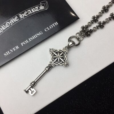 高仿Chrome Hearts克羅心飾品 鑰匙吊墜+Tiny E十字架百搭滑動項鍊
