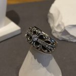 高仿Chrome Hearts克羅心飾品 滿鑽窄版十字花守護者Floral戒指