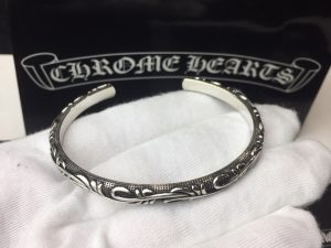 一比一原單Chrome Hearts克羅心飾品 SBT滕花Scroll開口手鐲