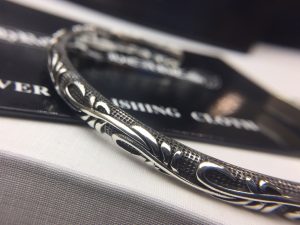 一比一原單Chrome Hearts克羅心飾品 SBT滕花Scroll開口手鐲