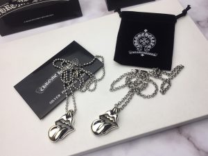 一比一複刻Chrome Hearts克羅心飾品 大號滾石舌頭吊墜項鍊