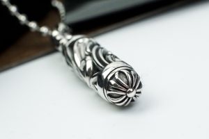一比一専櫃Chrome Hearts克羅心飾品 圓柱藤花圖騰吊墜項鍊