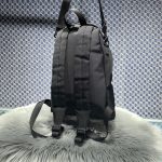 一比一高仿balenciaga巴黎世家包包 Sport 黑色尼龍斜挎揹包