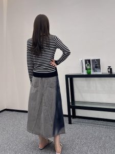 DIOR巴黎鐵塔針織長袖T恤 高仿女裝