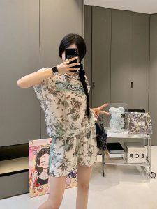 DIOR高仿女裝精品 獨家爆款 定制薄啥女休閒套裝