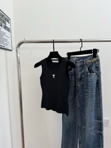 DIOR高仿蜜蜂刺繡無袖背心上衣