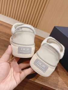 DIOR高仿女款運動休閒鞋平底鞋男女同款 白色