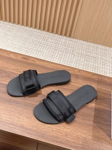 高仿女裝魔術貼涼鞋拖鞋 頂級復刻