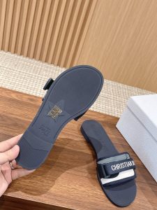 DIOR一比一 設計頂級女裝涼鞋拖鞋