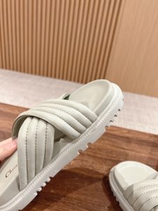 DIOR迪奧頂級復刻最新款懶人拖鞋超級精美好看