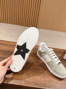 DIOR高仿白色牛皮精心製作 女款白色運動休閒鞋