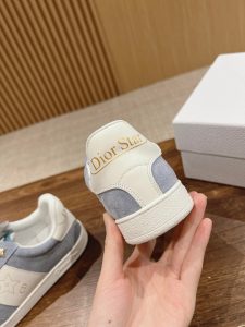 DIOR一比一復刻真皮女款運動休閒鞋 四級可穿